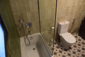Baðherbergi á Luxurious apartment at top location with fantastic mountain view