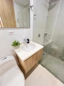 Ein Badezimmer in der Unterkunft Rest and Perfect Location