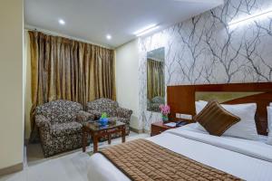 Hotel Bstays Iffco Metro, Near Fortis Hospital -Gurugram客房内的一张或多张床位