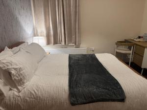 Gallery image of LHChomeway in Earley