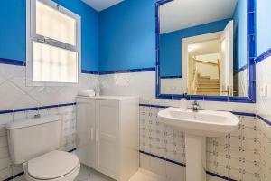 Koupelna v ubytování Spacious 3 BED Home in La Quinta Golf- Marbella
