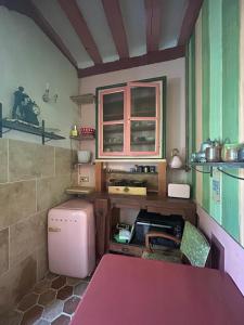 Dapur atau dapur kecil di De Rose et D'Or