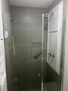 Et badeværelse på Flat - Barra Olímpica