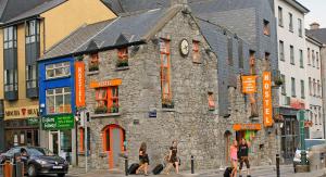 Photo de la galerie de l'établissement Galway City Hostel - Solo Traveller Hostel, à Galway