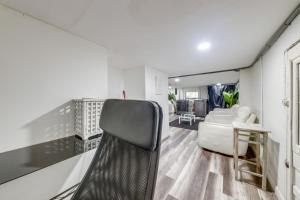 Posezení v ubytování 4 Mi to Hard Rock Stadium West Park Escape