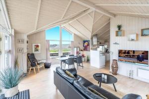 Køkken eller tekøkken på 785-Hvide-Sande-Engvej-18