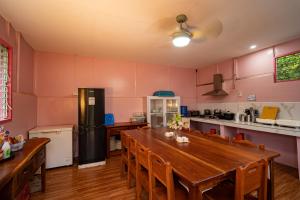 Kuchyň nebo kuchyňský kout v ubytování Ana-as Apartelle (GGL)