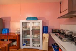 Kuchyň nebo kuchyňský kout v ubytování Ana-as Apartelle (GGL)