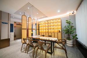 Fotografie z fotogalerie ubytování Urba International Apartment in Chaozhou Ancient City People's Square Branch v destinaci Čchao-čou