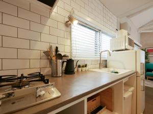 Kuchyň nebo kuchyňský kout v ubytování 846 apartment + 25 fotografií