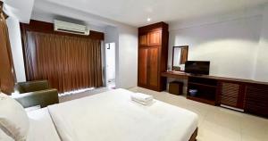 Foto dalla galleria di Perfect Place Hotel a Suratthani