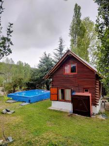 Swimmingpoolen hos eller tæt på Cabañas Mis Jorgelinas