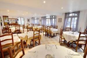 Εστιατόριο ή άλλο μέρος για φαγητό στο Hôtel de l'Ours