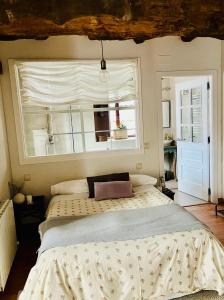A bed or beds in a room at Caserío Sautu Goikoa