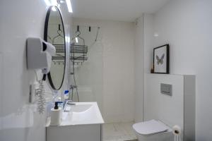 Ένα μπάνιο στο Blvd Ivory Pipera Ap 47 +29 φωτογραφίες