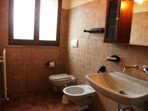 A bathroom at Agriturismo S. Apollinare