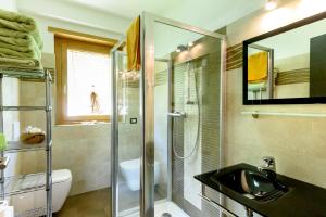 Un baño de Le Case del Ponte 32 fotos más