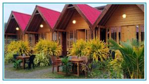 Vonkajšia záhrada v ubytovaní Elvis Beach Resort
