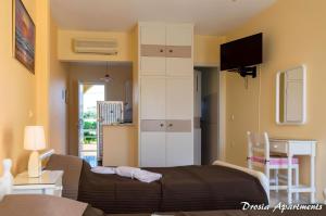 Kuchyň nebo kuchyňský kout v ubytování Drosia Apartments
