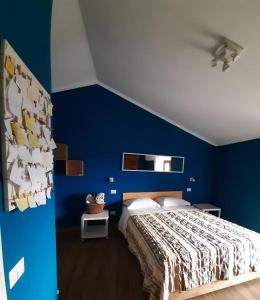 Katil atau katil-katil dalam bilik di A casatua home +15 gambar