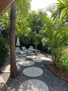 Vườn quanh DHYANA VILLAS