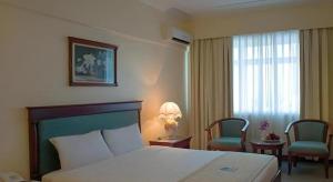 En eller flere senge i et værelse på Huu Nghi Hotel + 155 billeder