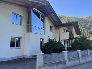 Φωτογραφία από το άλμπουμ του Ferienhaus Sellraintal σε Gries im Sellrain