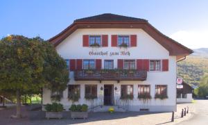 Nespecifikovaný výhled na hory nebo výhled na hory při pohledu z hotelu + 6 fotografií