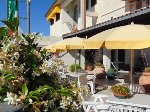 Balkón nebo terasa v ubytování Hotel B&B Rispescia Grosseto