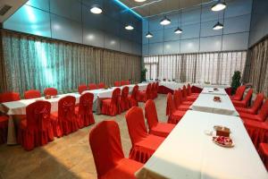 Chonpines Hotel Beijing Daxing Airport Caoqiao Metro Station商务区和/或会议室