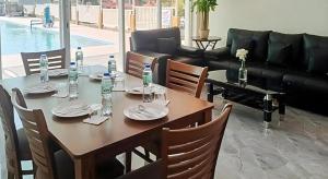 Posezení v ubytování RedDoorz @ Ham Jam Inn Resort