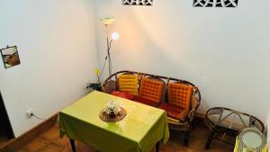 Et opholdsområde på Shell Villa + 13 billeder