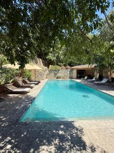 Πισίνα στο ή κοντά στο Domaine de Muscapeau