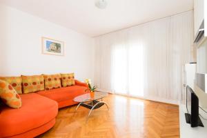 Foto dalla galleria di Apartments Marija a Starigrad-Paklenica (Ortopula)