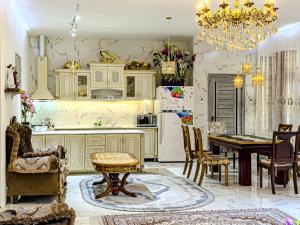 Η κουζίνα ή μικρή κουζίνα στο Casa Uzbek