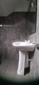 Bagno di Mystique Hideout