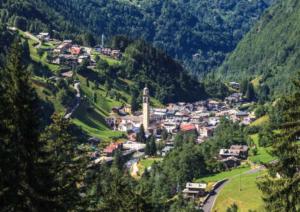 a small town in the middle of a mountain at Casa Bavo in Gerola Alta