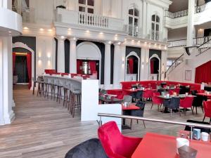 斯圖加特多梅洛酒店餐廳或用餐的地方