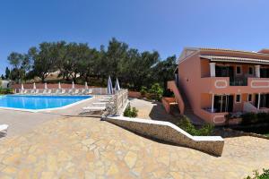 Gallery image of Anna Studios in Arillas