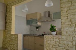 Η κουζίνα ή μικρή κουζίνα στο Rifugio Blu