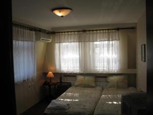 Galeriebild der Unterkunft Family Hotel Regina in Targowischte