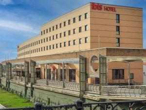 Budova, v ktorej sa hotel nachádza