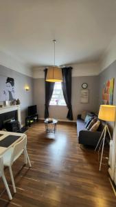 Posezení v ubytování City Centre Georgian Apartment