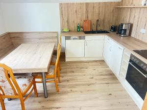 Gallery image of Gästehaus - Zum Trompeter in Kriebstein +25 photos
