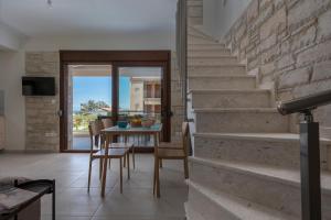 Χώρος καθιστικού στο White Pearl Collection