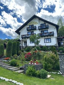 Zahrada ubytování Casa de pe Deal Bran