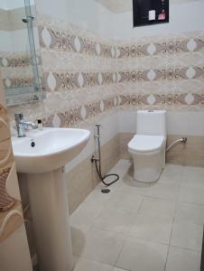 A bathroom at Taraji Resort