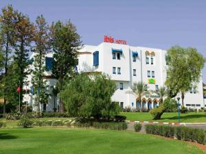 Zahrada ubytování Ibis Meknès