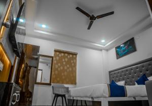 Gallery image of Hotel Vayuputra Grand in Secunderabad +12 photos