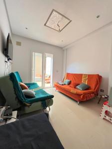 Et opholdsområde på S1 résidence avec piscine et Pied dans l'eau